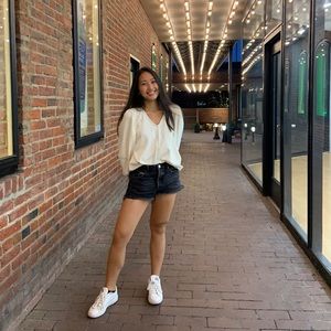 Meet your Posher, Amy